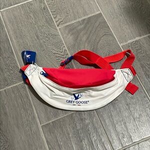 Grey Goose cavas fannypack NWT
